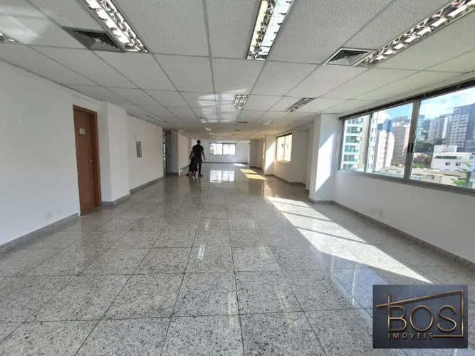 Sala de 180 m² em Andar Corrido - Cidade Jardim / Coração de Jesus - Portaria 24h
