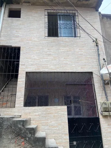 CASA PARA ALUGAR -Lobato ( Próximo ao Atakarejo)