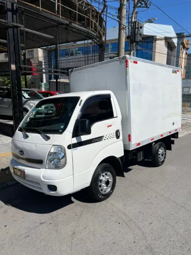 Kia Motors Bongo K-2500 2.5 4X2 TB Diesel 2012
