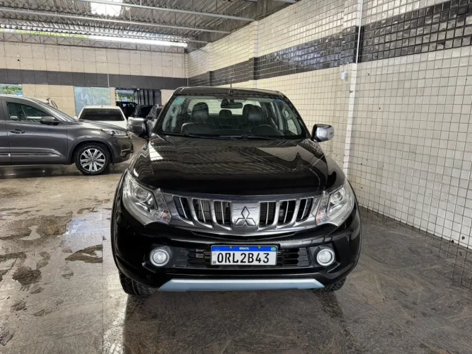 Mitsubishi L200 Triton Sport HPE 2.4 CD Diesel Aut. 2018