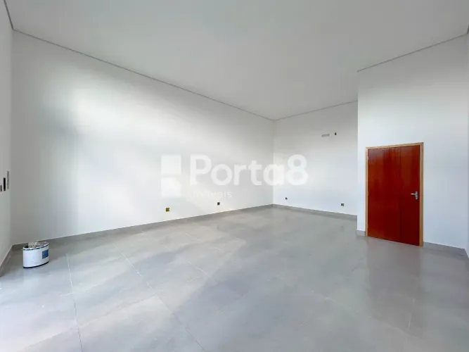 Sala Comercial 50m² Jardim Ouro Verde Perto do Plaza Shopping Sem Fiador