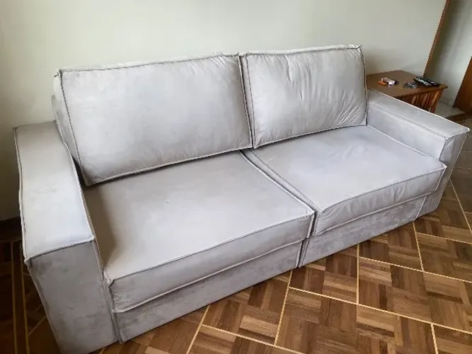 Sofá cama retrátil 