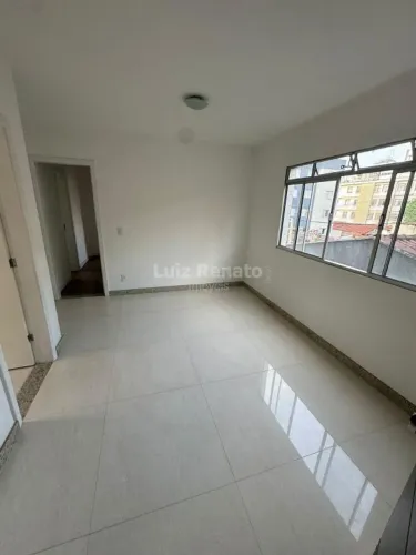 Apartamento à venda no bairro Santo Antônio