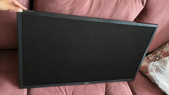 TV Samsung 32? Smart TV - com painel queimado