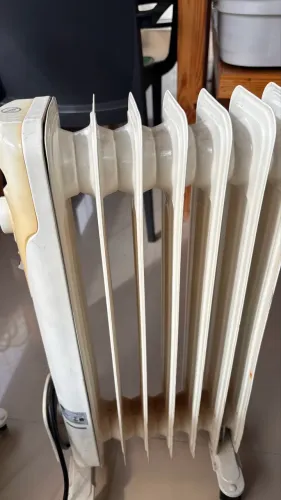 Aquecedor elétrico a óleo 