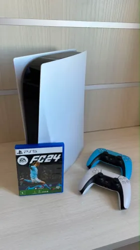 Playstation 5 + 2 controles