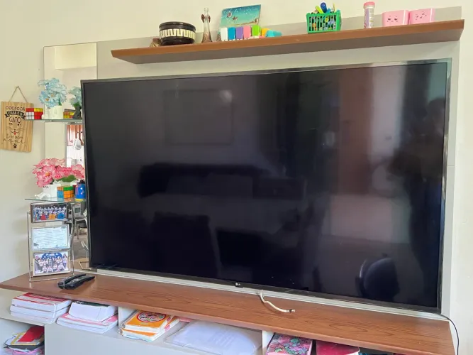 Vende-se 2 TvS
