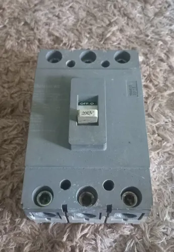 Dijuntor Eletromar,Caixa Moldada 200A,  10Ka - TRIFÁSICO. 
