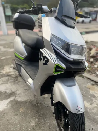SCOOTER ELÉTRICA GOTRIX TO8<br>? 32 km/h