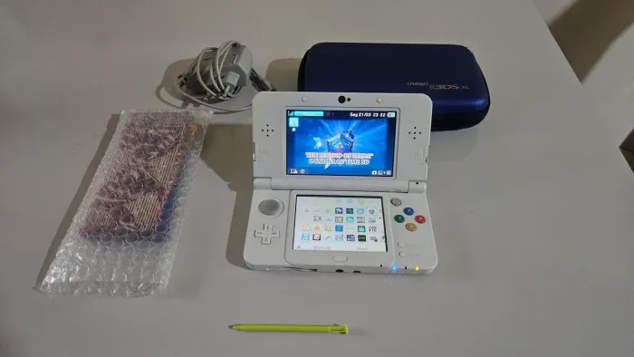 New Nintendo 3DS Standard (2014)