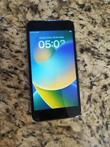 Vendo iPhone 8 Plus 64 GB 68% de bateria 