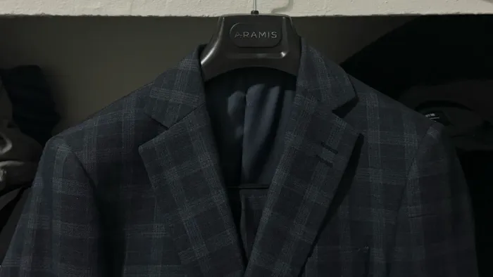 (SEMI-NOVO) Terno/Costume Aramis Xadrez 46