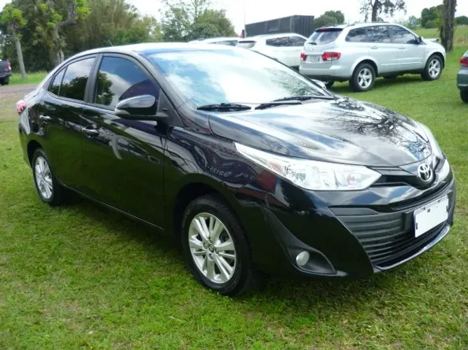 Toyota Yaris XL Sedan 1.5 Flex 16V 4P Aut. 2019