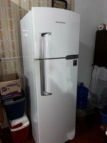 Geladeira Frost Free Brastemp branca