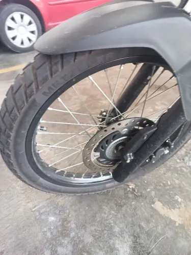 Vendida em breve terá outrakm emplacada até 08 /2027/0km emplacada até 11/ 2027