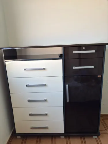 Cômoda MDF