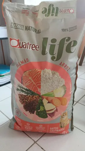 Ração Quatree para gatos castrados