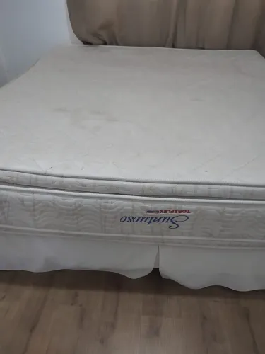 Cama box colchão king