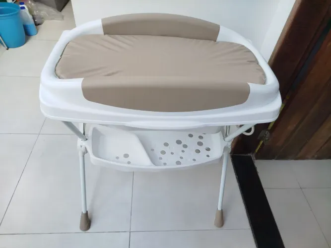 Banheira com trocador