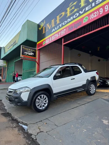 Fiat Strada Adventure1.8/ 1.8 Locker Flex CD 2016