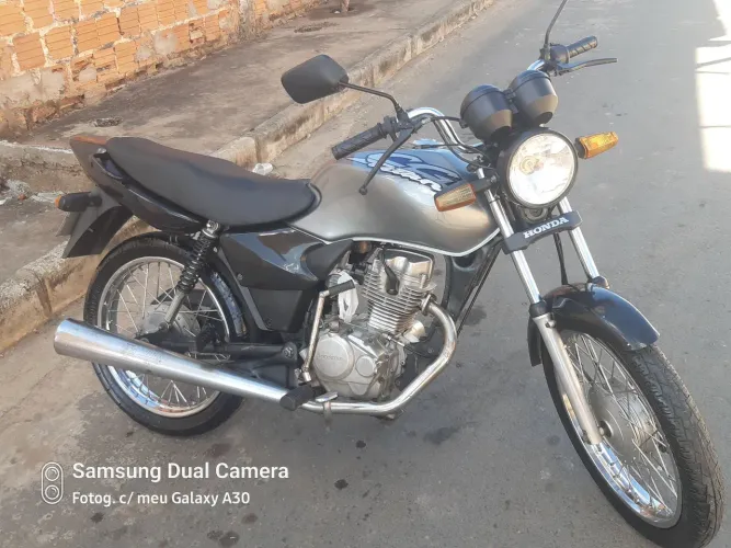 Titan 125cc 2002