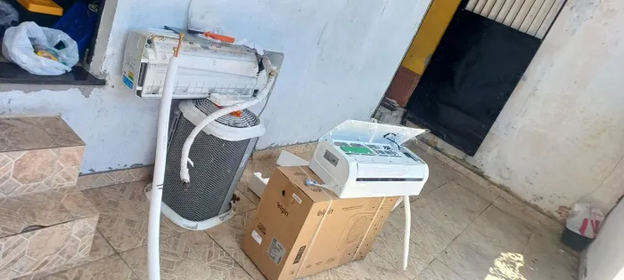 Instalação, limpeza, manutenção, recargar de gás