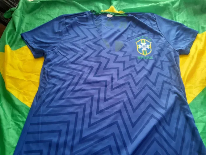 Camisa do Brasil.