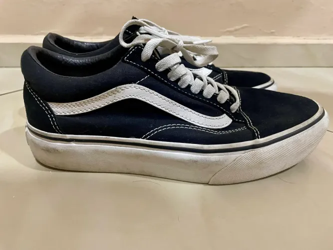 Tênis Vans Old Skol Black White