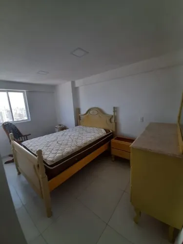 Cama