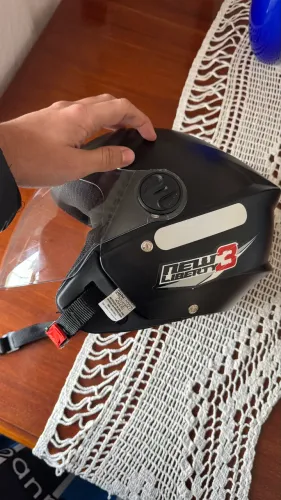 Capacete de Moto Número 58