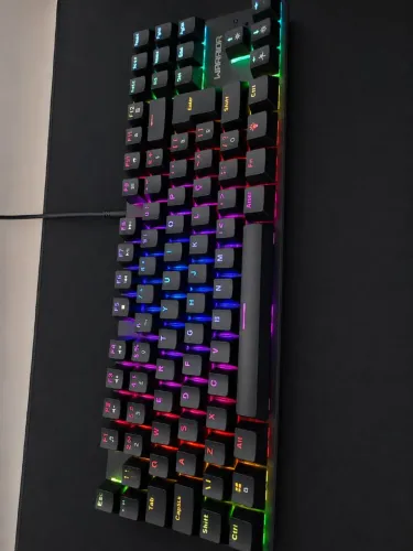 Teclado Mecanico Warrior 75%