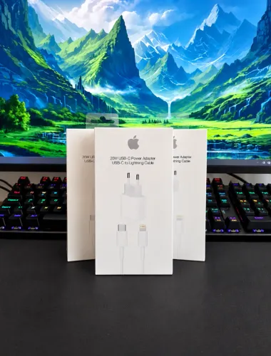 Carregador de Iphone Turbo 20W + Cabo - Novo