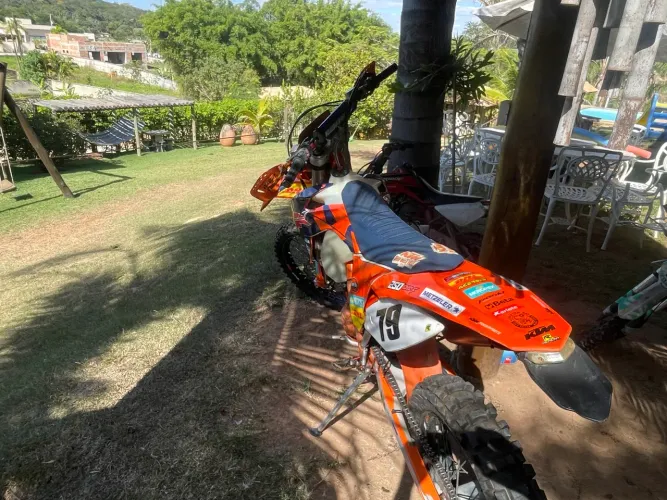 Ktm Excf 250 muito conservada. 