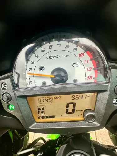 Vendo moto zero
