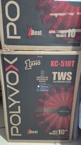 2 caixas de som amplificadora Polyvox XC-510T TWS,