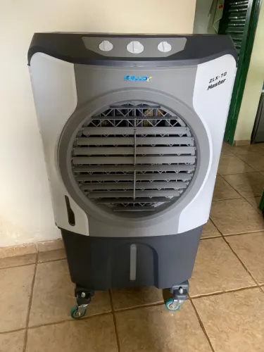 Climatizador 70L novo 1 mês entrego
