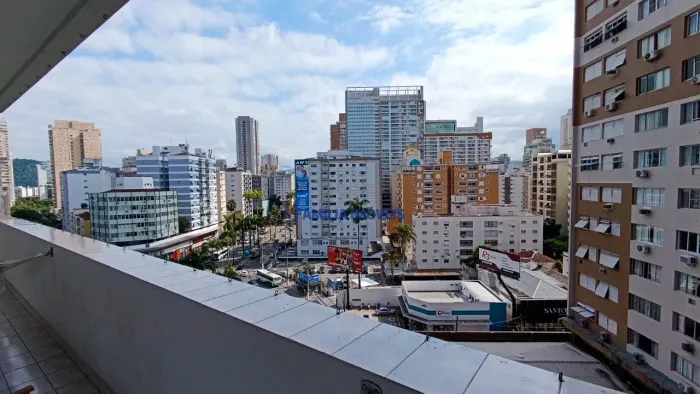 Apartamento à venda 3 quartos no Gonzaga em Santos/SP
