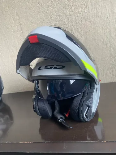 Capacete ls2 robocop zero