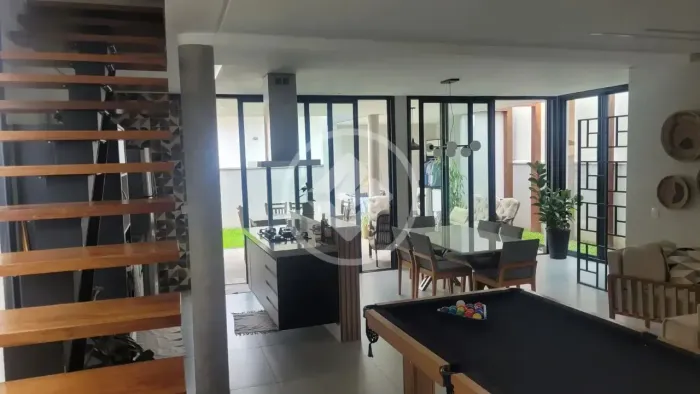 Casa no Condomínio Eldorado no Urbanova, 4 dormitórios, sendo 4 suítes - São Jose dos Camp