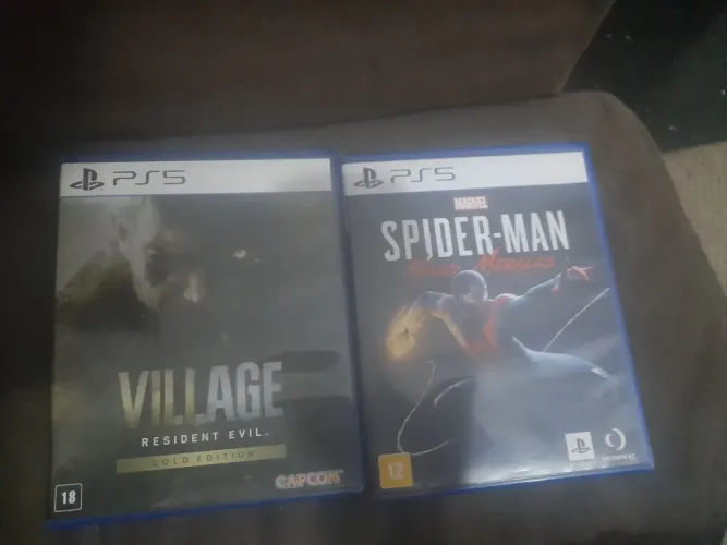 Jogo spider man miles Morales e resident evil Village Gold editor