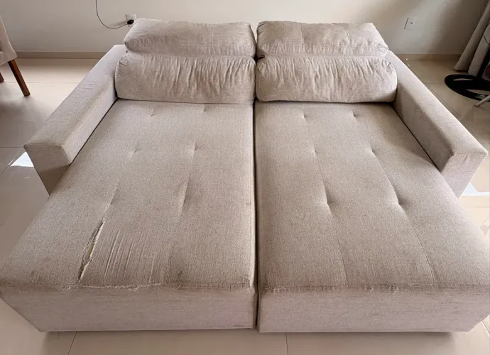 SOFÁ RETRÁTIL 2 LUGARES - R$ 500,00