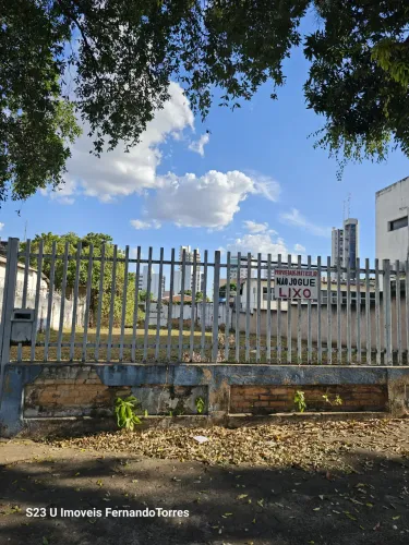 Terreno para venda possui 592 metros quadrados em Centro-Norte - Cuiabá - MT