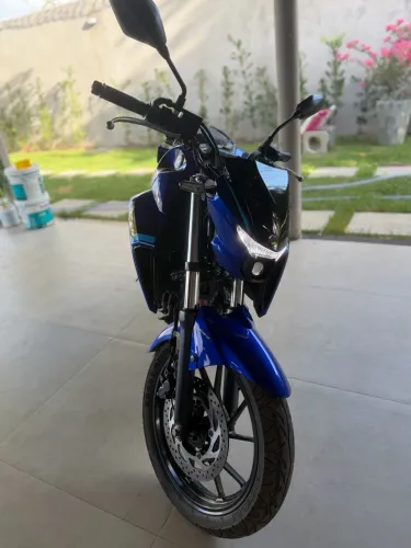 Yamaha FZ25 250 Fazer Connected 2025