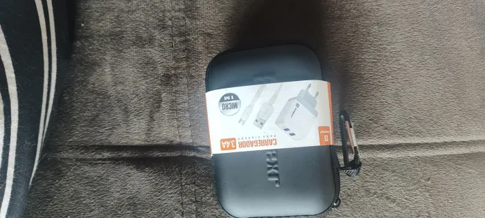 Kit carregador para viagem