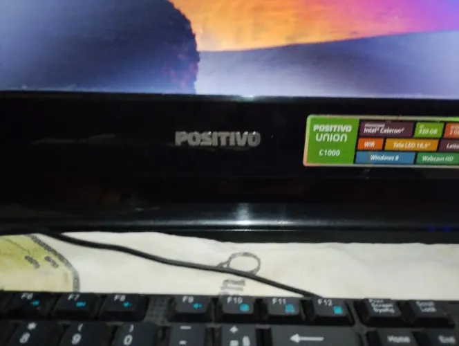 Vendo computador da marca positivo