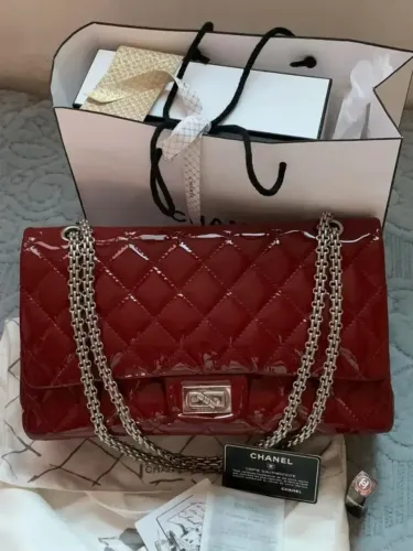 Chanel 2.55 Jumbo Patent Leather Bag Original<br><br> 
