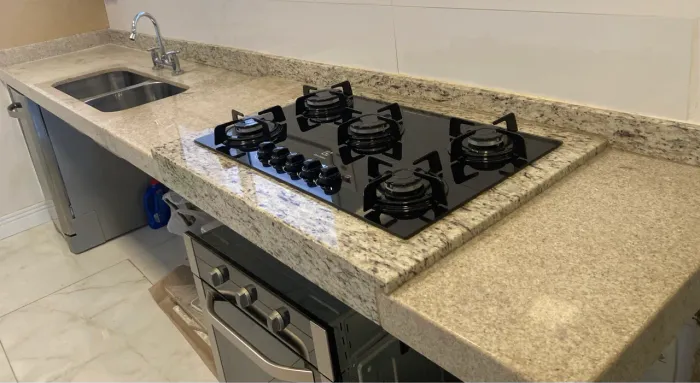 Desapego - bancada com cubas de inox