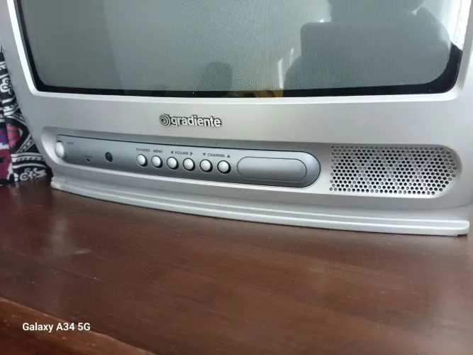 TV de 14 polegadas - não recebe imagem