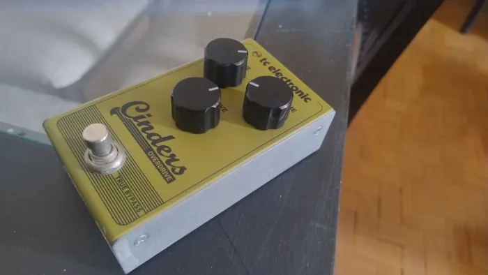 Pedal overdrive tc eletrônica Cinders (blues driver)