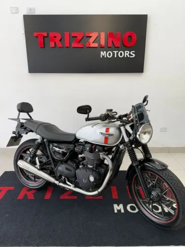 STREET TWIN 900 2016